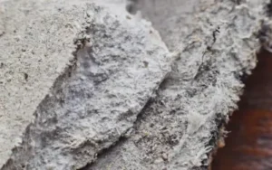 old roofing tiles show asbestos fibers